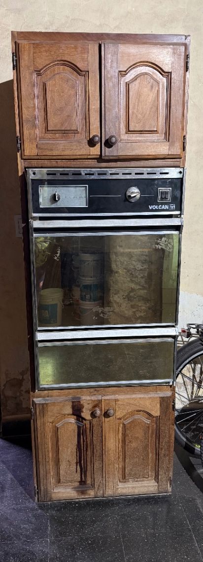 Mueble con horno