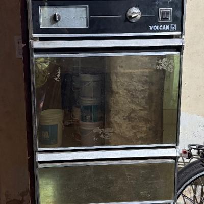 Mueble con horno