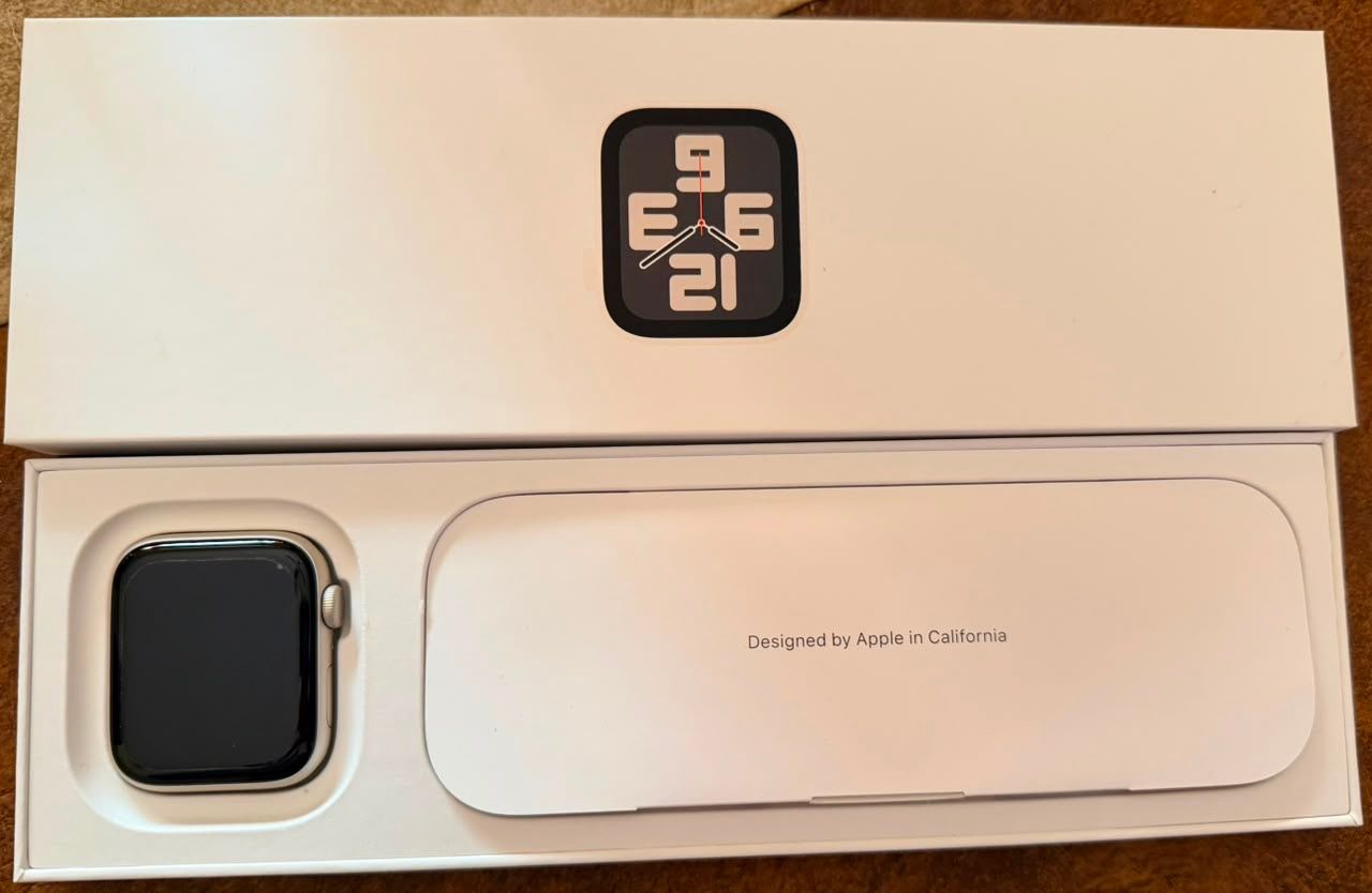 Apple Watch SE Gen 2 44mm
